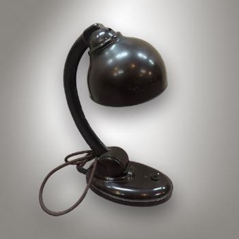 Table Lamp - bakelite - Eric Kirkham Cole (1901 - 1966) - 1930